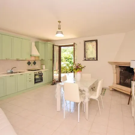 2 Bedroom Cozy In Vasanello