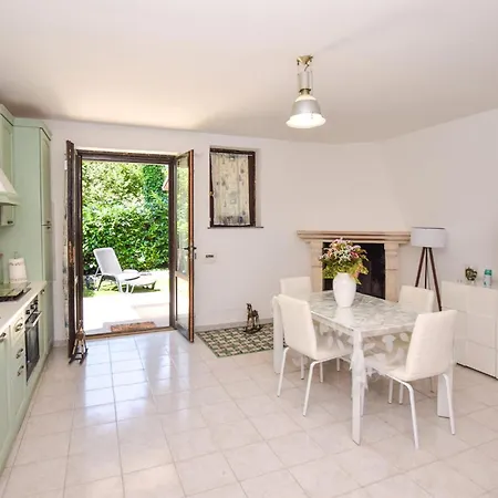 Holiday home 2 Bedroom Cozy In *